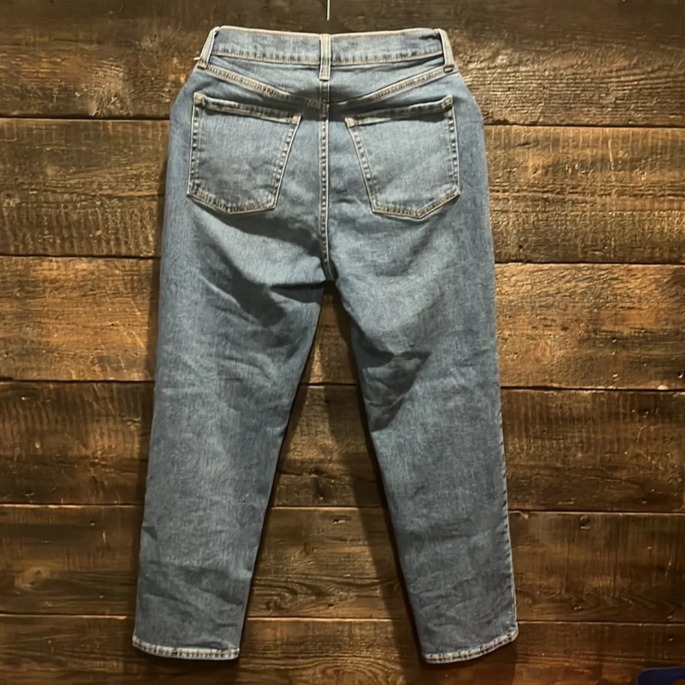 Jeans - Picture 2 of 3